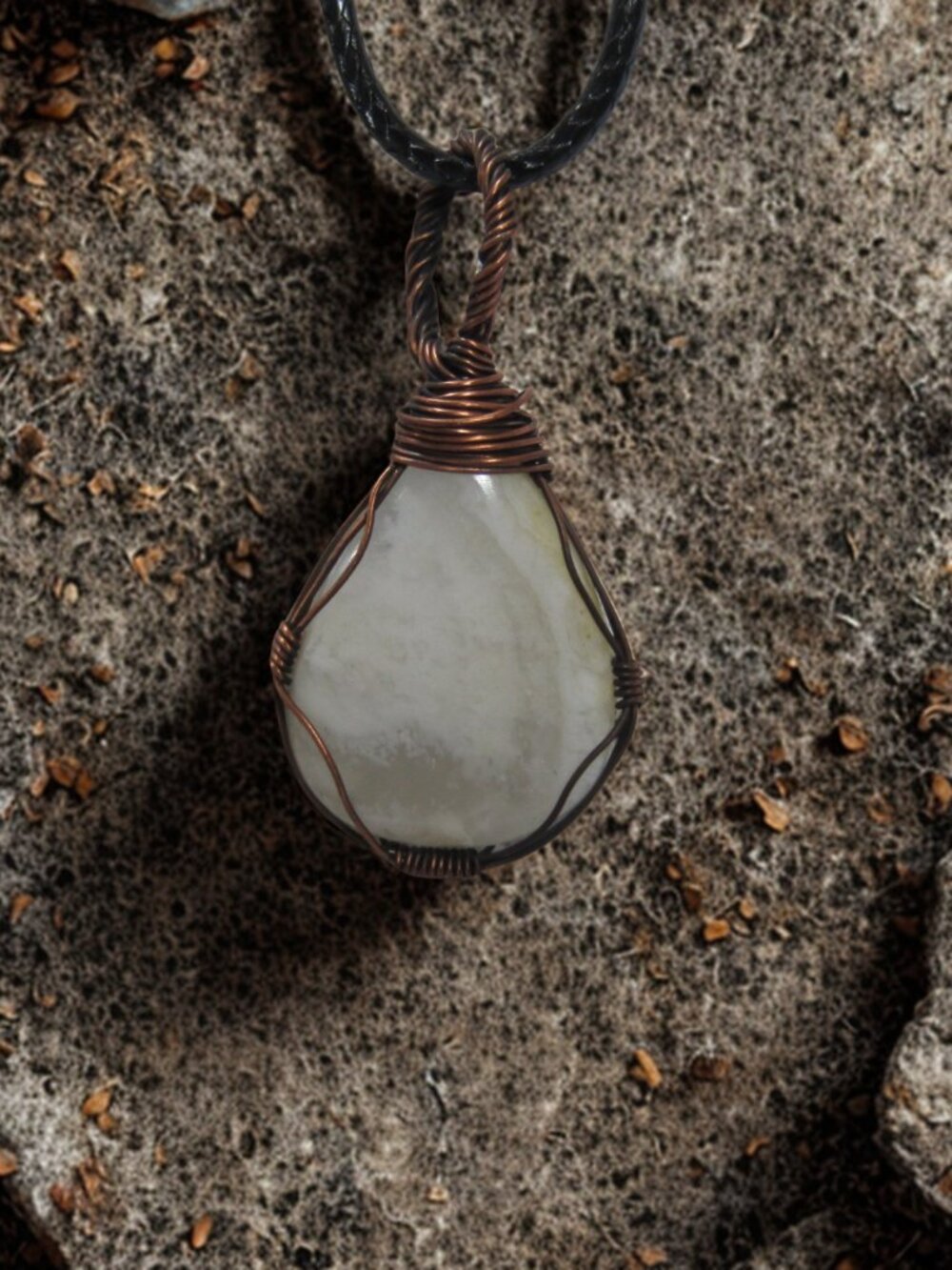 Handmade Wire Wrapped Opal Dendrite Necklace, Copper wire wrapped necklace - Picture 4 of 5